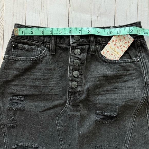 Free People Denim A-Line Skirt Size 26‎ - Picture 13 of 14